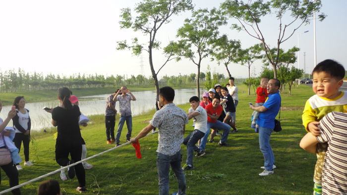 918博天堂拔河活动